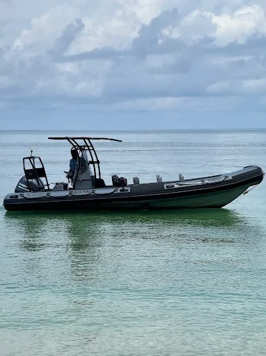 Embarcation au mouillage